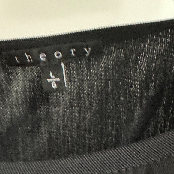 Theory sleeveless blouse - Picture 4 of 4